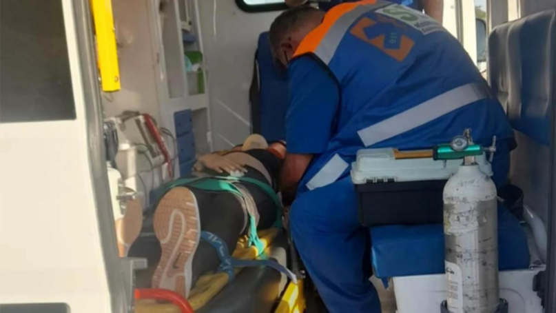Una turista brasileña sufrió un accidente en El Challao mientras realizaba parapente 