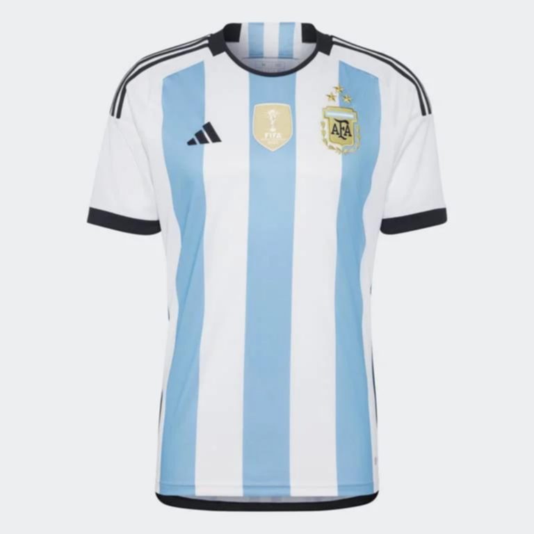 Desde el lunes estará a la venta la nueva camiseta de Argentina con las 3 estrellas, cuánto costará 